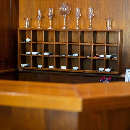 Hotel Leo Peć Zewnętrze zdjęcie